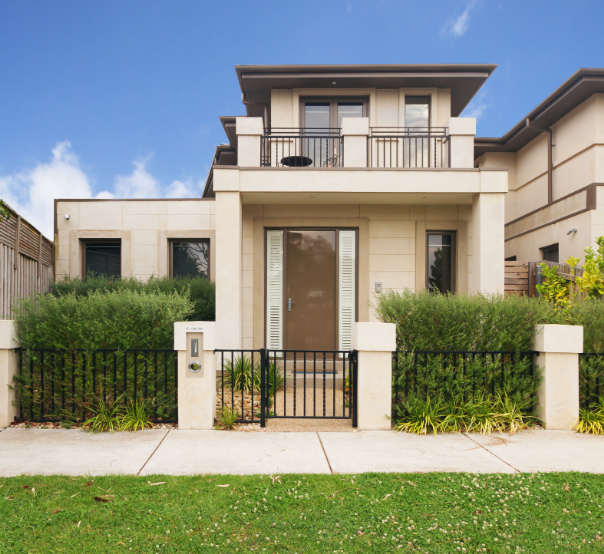 Modern Townhouse in Malvern East